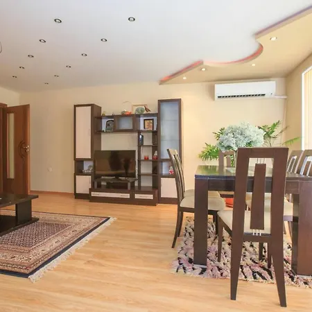 Apartman мария парк Szandanszki