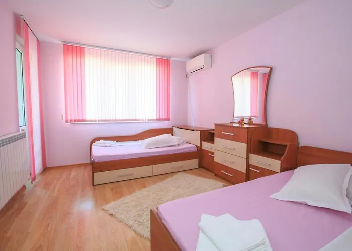 мария парк Apartament *