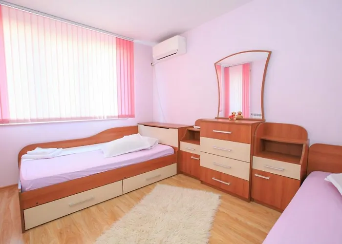 мария парк Apartament Sandanski